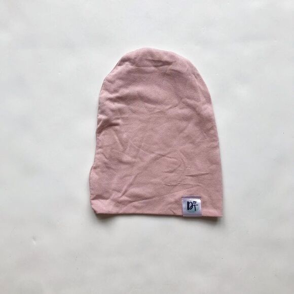 DT pink beanie EUC 0-3 months - Picture 2 of 4